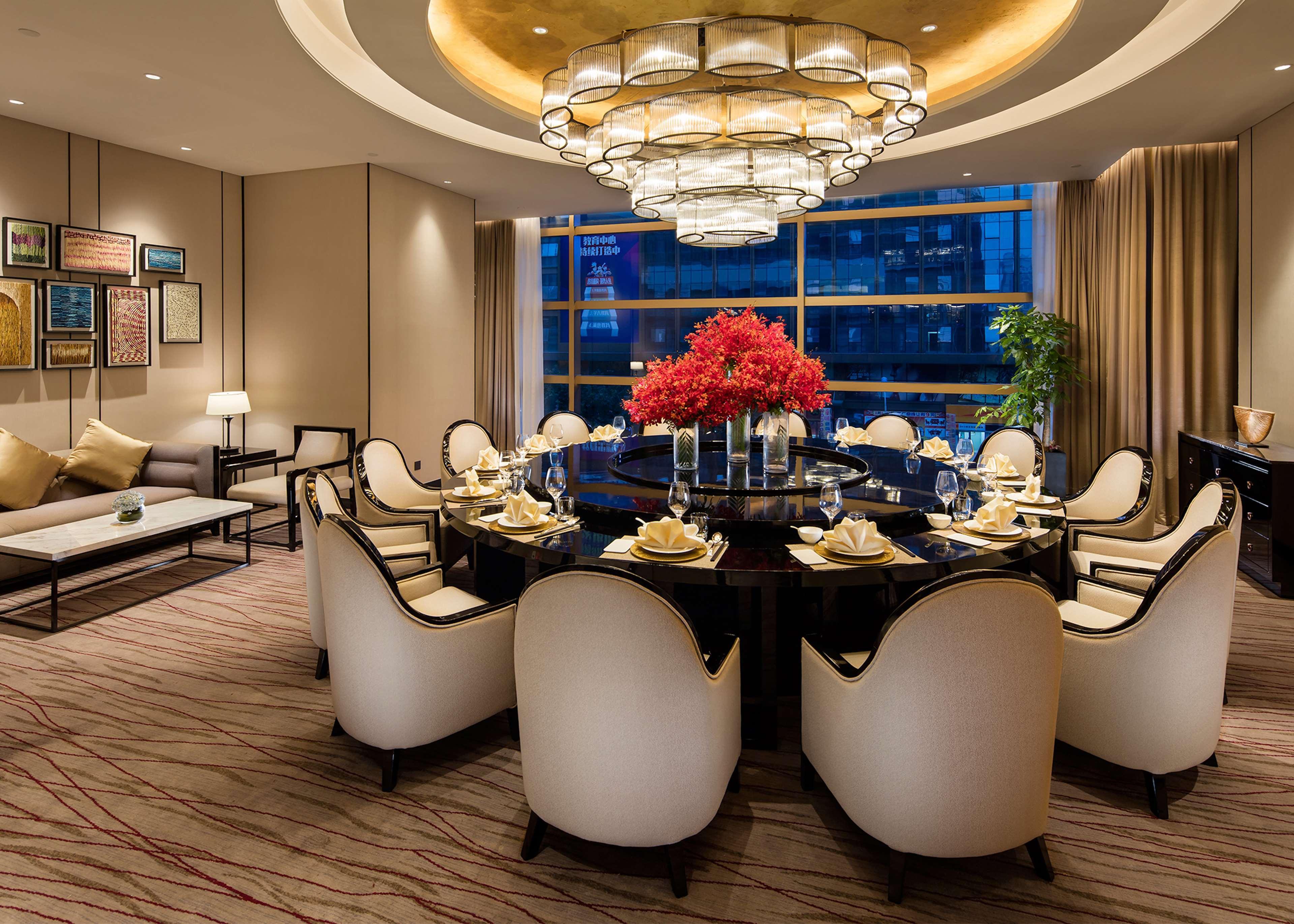 Doubletree By Hilton Chongqing - Nan'An Hotell Eksteriør bilde