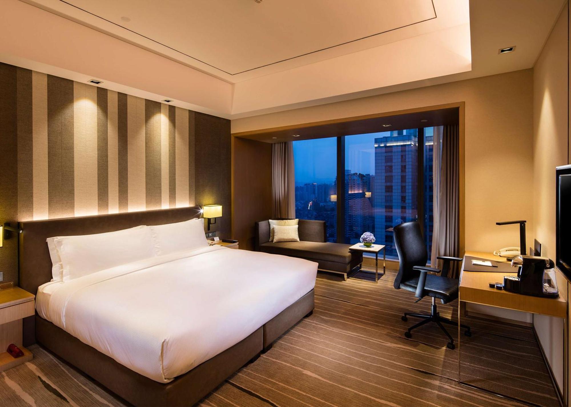 Doubletree By Hilton Chongqing - Nan'An Hotell Eksteriør bilde